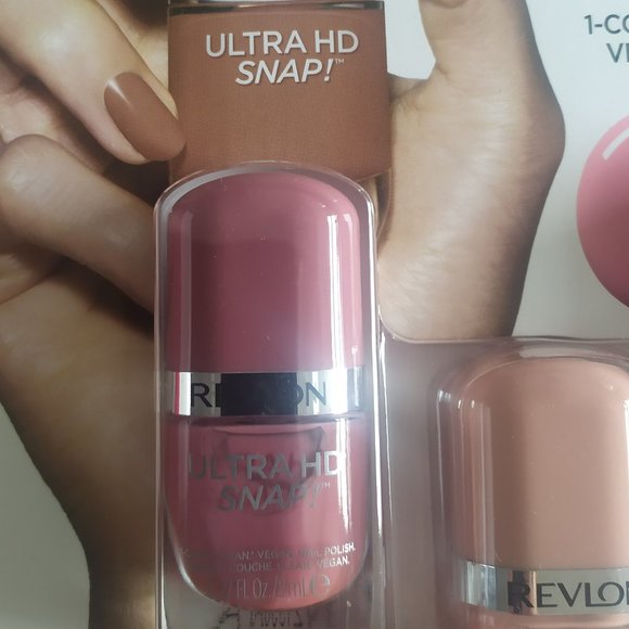 4 Nail Polishes - Picture 2 of 3